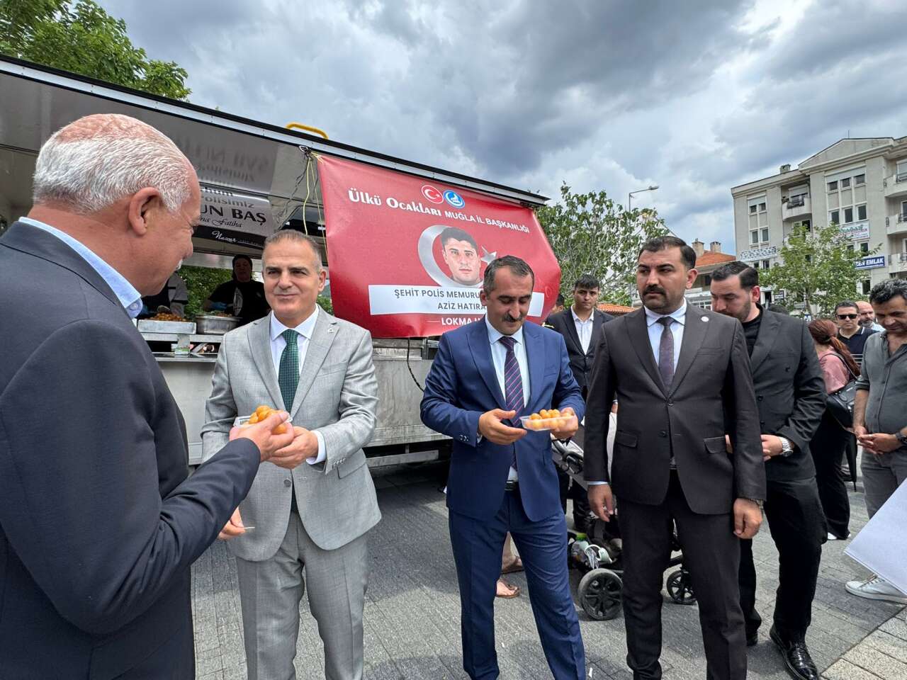 Muğla’da Şehit Polis Tayfun Baş İçin Lokma Hayrı Düzenlendi 7